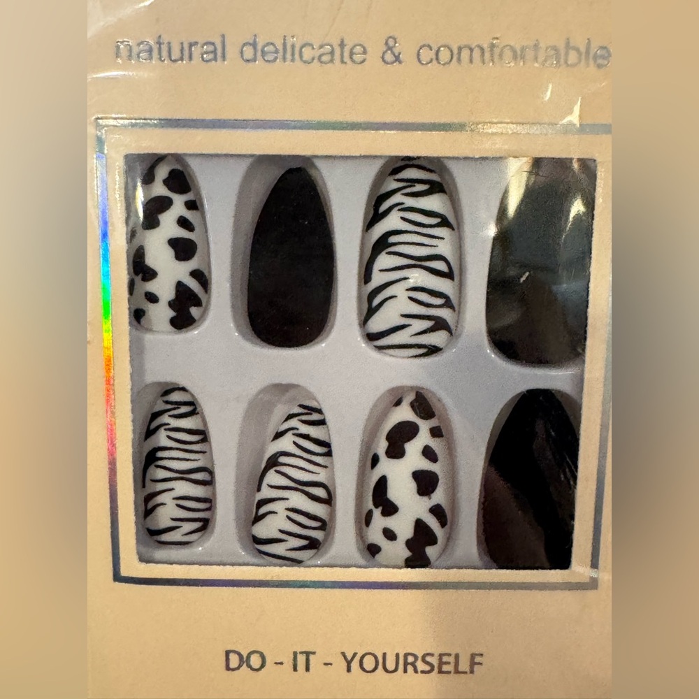 TC-Beauty Nail Set Trio 24 Nails in each set. - Picture 5 of 6